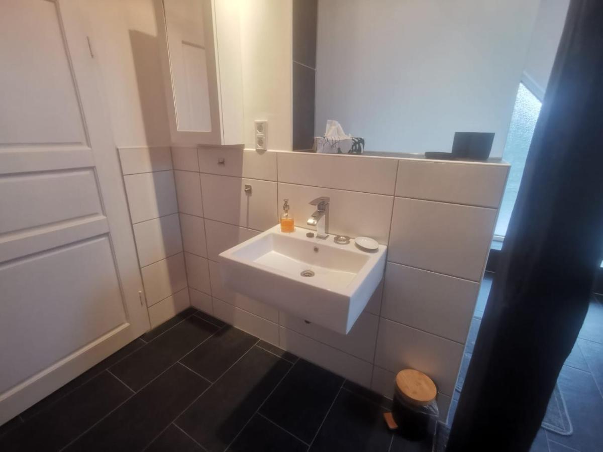 Idyllisches Selfkant Erleben, 90Qm Grosse Wohnung Fuer Ihren Entspannten Aufenthalt Heinsberg  Exterior foto